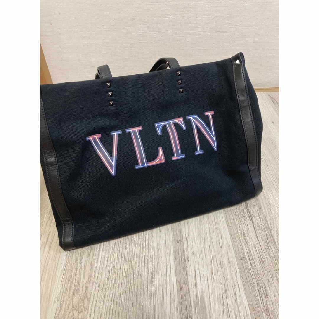 Valentino バレンティノ　トートバッグ　難あり