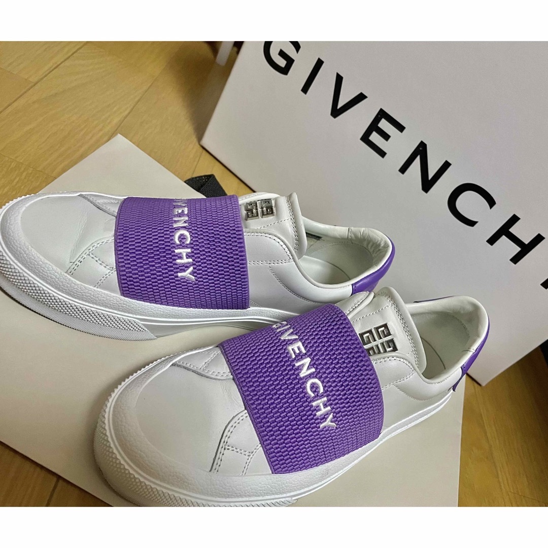 GIVENCHY /  スニーカー