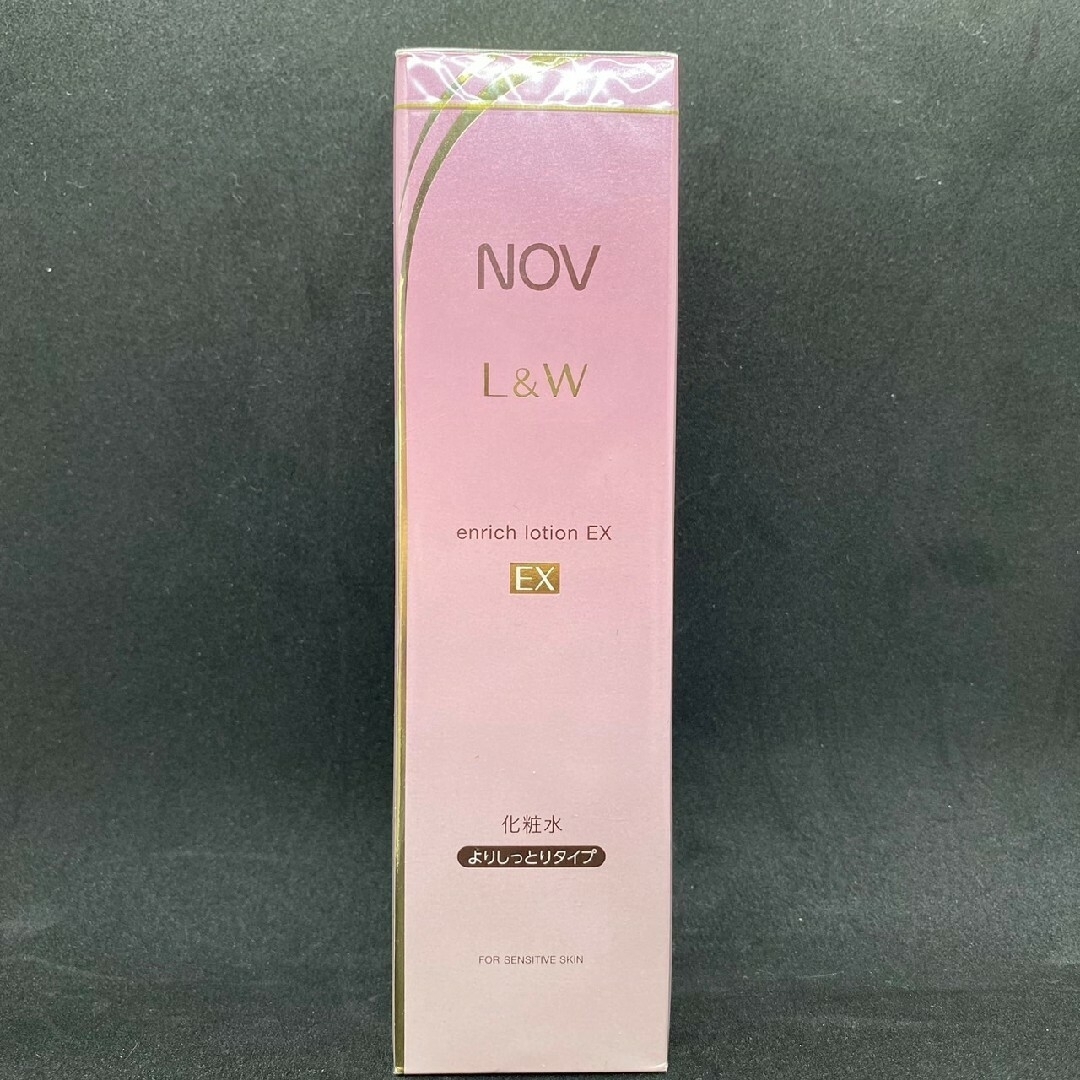 NOV(ノブ)のNOV ノブL&W エンリッチローションEX 化粧水　よりしっとりタイプ コスメ/美容のスキンケア/基礎化粧品(化粧水/ローション)の商品写真