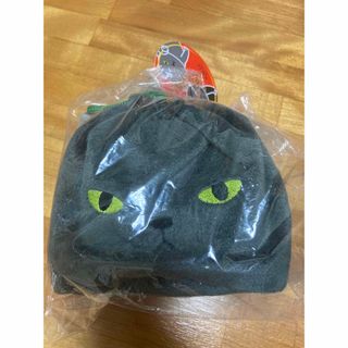 カルディ(KALDI)のKALDI  新品　ネコ　巾着　限定　ポーチ　ハロウィン　お菓子付き　(ポーチ)