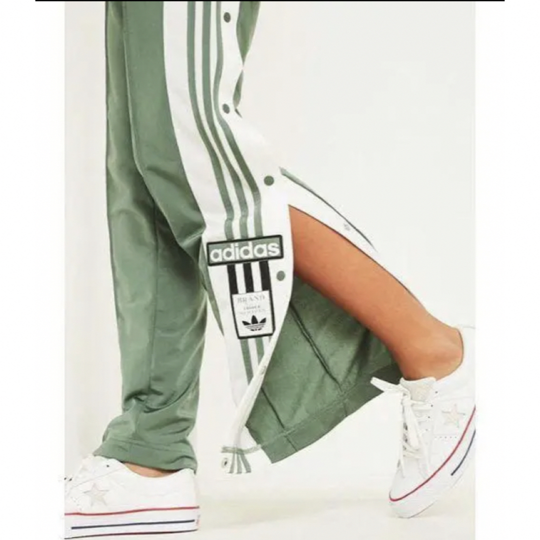 adidas(アディダス)のadidas パンツ　サイドボタン レディースのパンツ(その他)の商品写真
