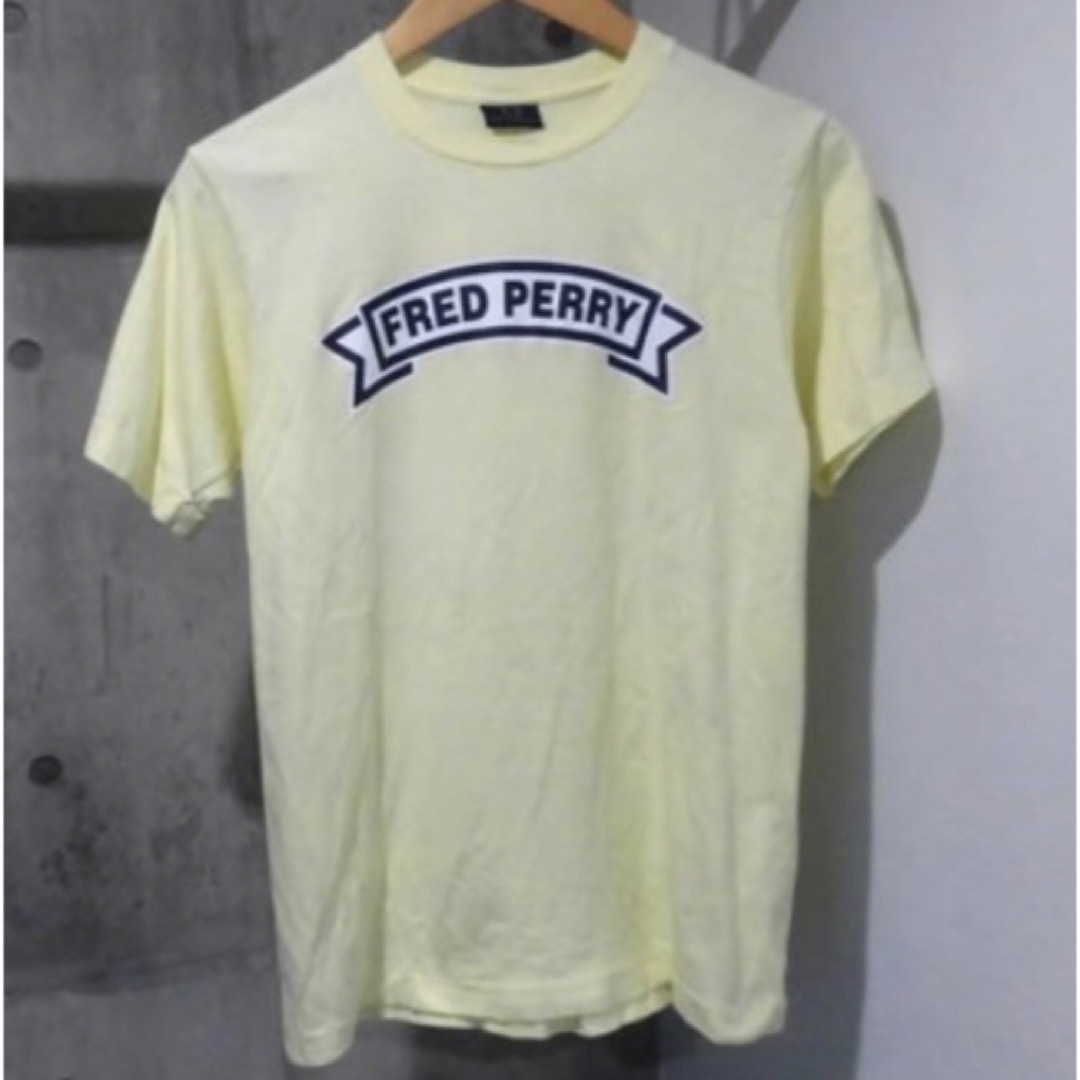 FRED PERRY(フレッドペリー)のFRED PERRY フレッドペリー  ロゴTシャツ レモンイエロー メンズのトップス(Tシャツ/カットソー(半袖/袖なし))の商品写真