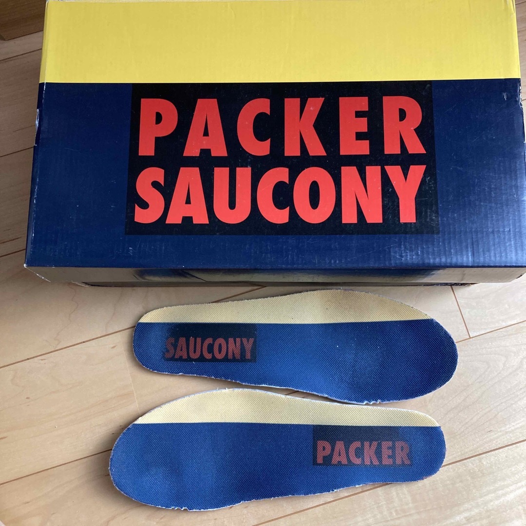 2014年 Packer Shoes × SAUCONY Grid 9000