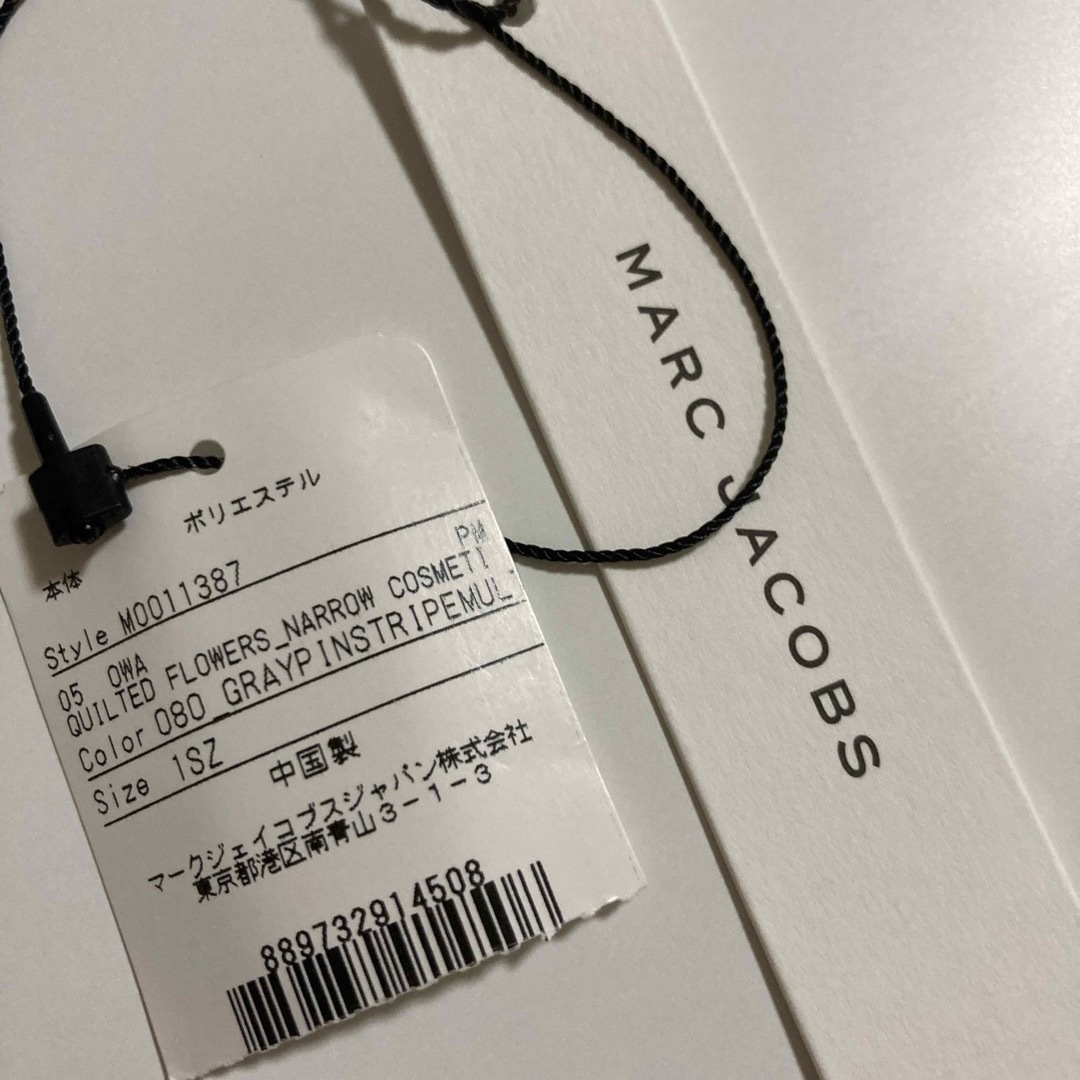 新品未使用　MARC JACOBS コスメポーチ 5