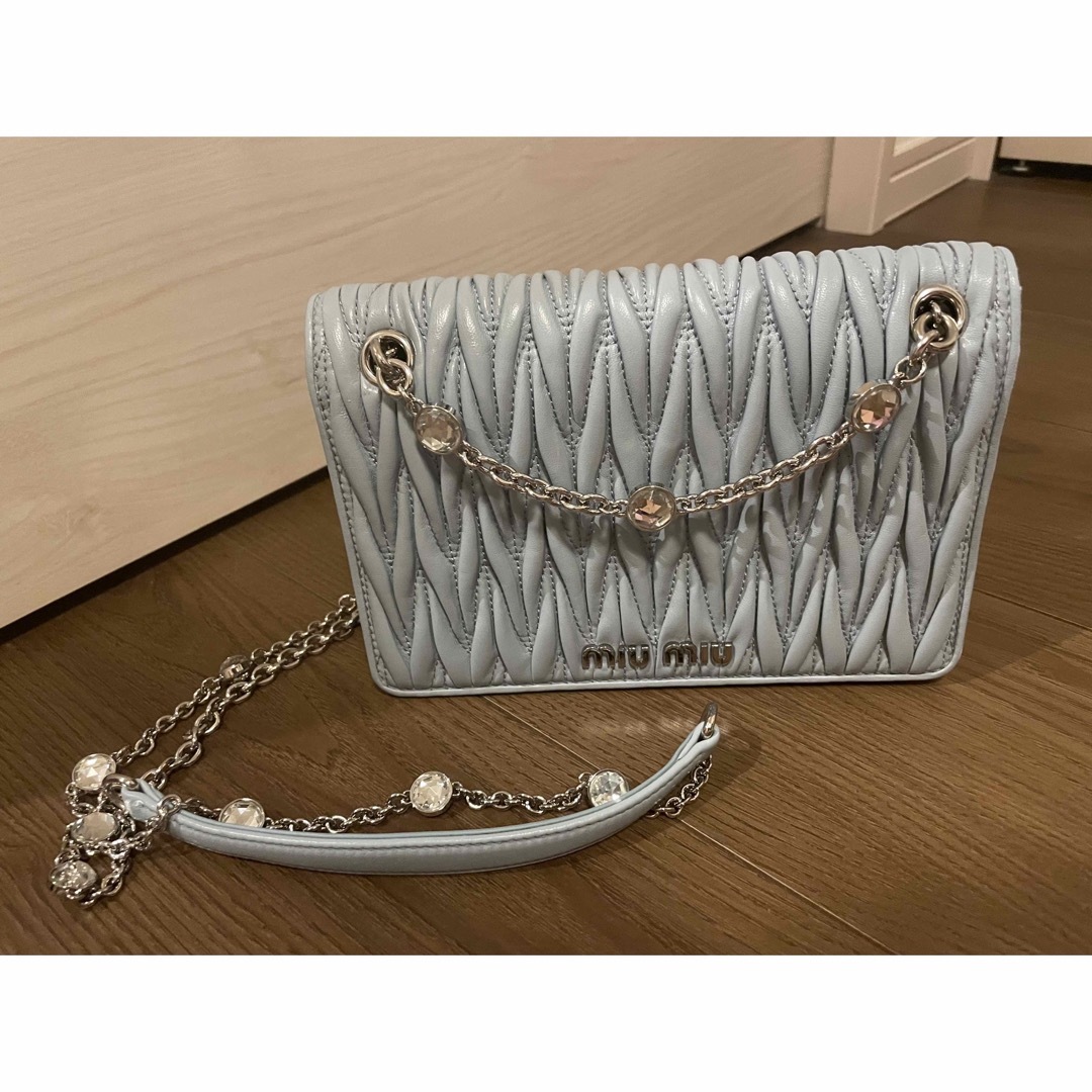 miumiu / マテラッセ ナッパクリスタル ハンドバッグ ピンク miumiu / マテラッセ ナッパクリスタル ハンドバッグ ピンク
