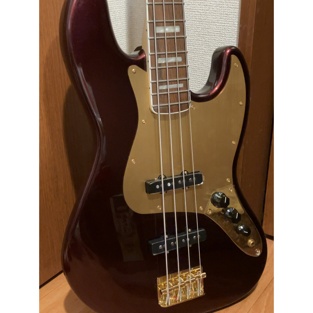 SQUIER(スクワイア)のSquier by Fender 40周年記念モデル Jazz Bass 楽器のベース(エレキベース)の商品写真