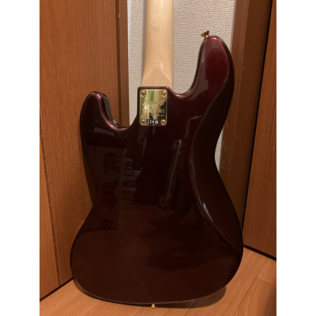 SQUIER(スクワイア)のSquier by Fender 40周年記念モデル Jazz Bass 楽器のベース(エレキベース)の商品写真