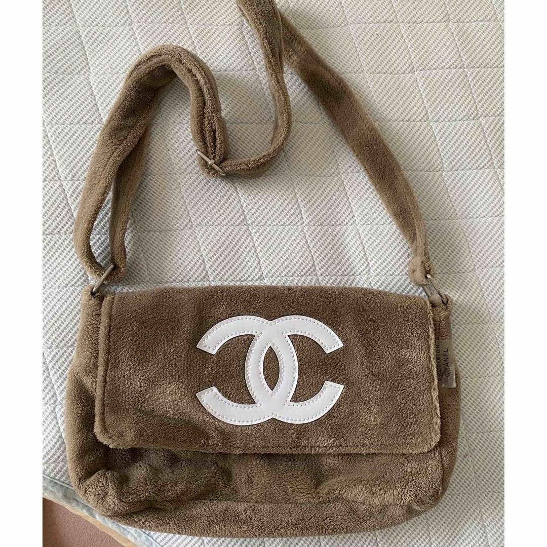 CHANEL ノベルティ　ショルダーバッグ