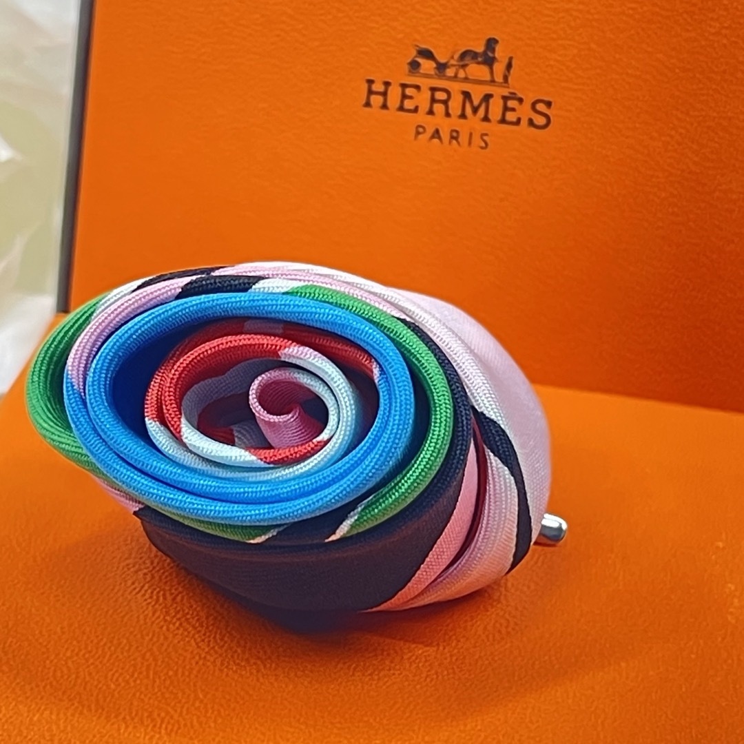 HERMES(エルメス)ヘアピン