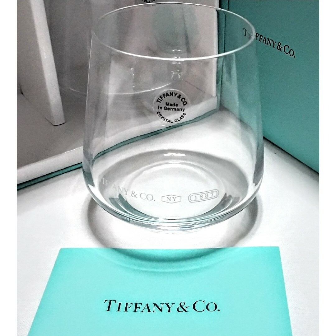 Tiffany & Co.(ティファニー)の大人気のブランド食器(ティファニー ロゴ入り 1837 ペアタンブラー)新品格安 インテリア/住まい/日用品のキッチン/食器(グラス/カップ)の商品写真