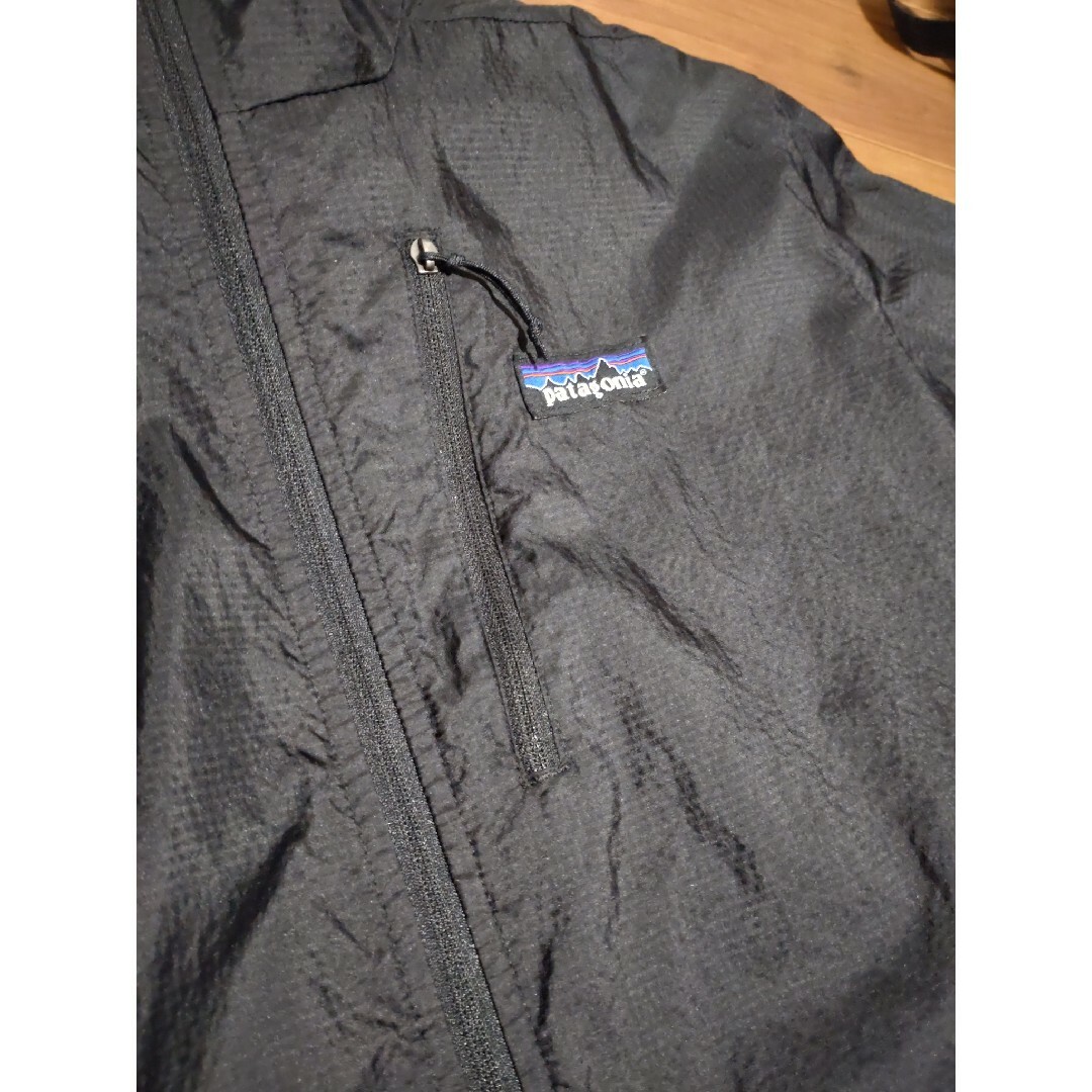 patagonia(パタゴニア)のパタゴニア　フーディニジャケット　サイズM メンズのジャケット/アウター(ナイロンジャケット)の商品写真