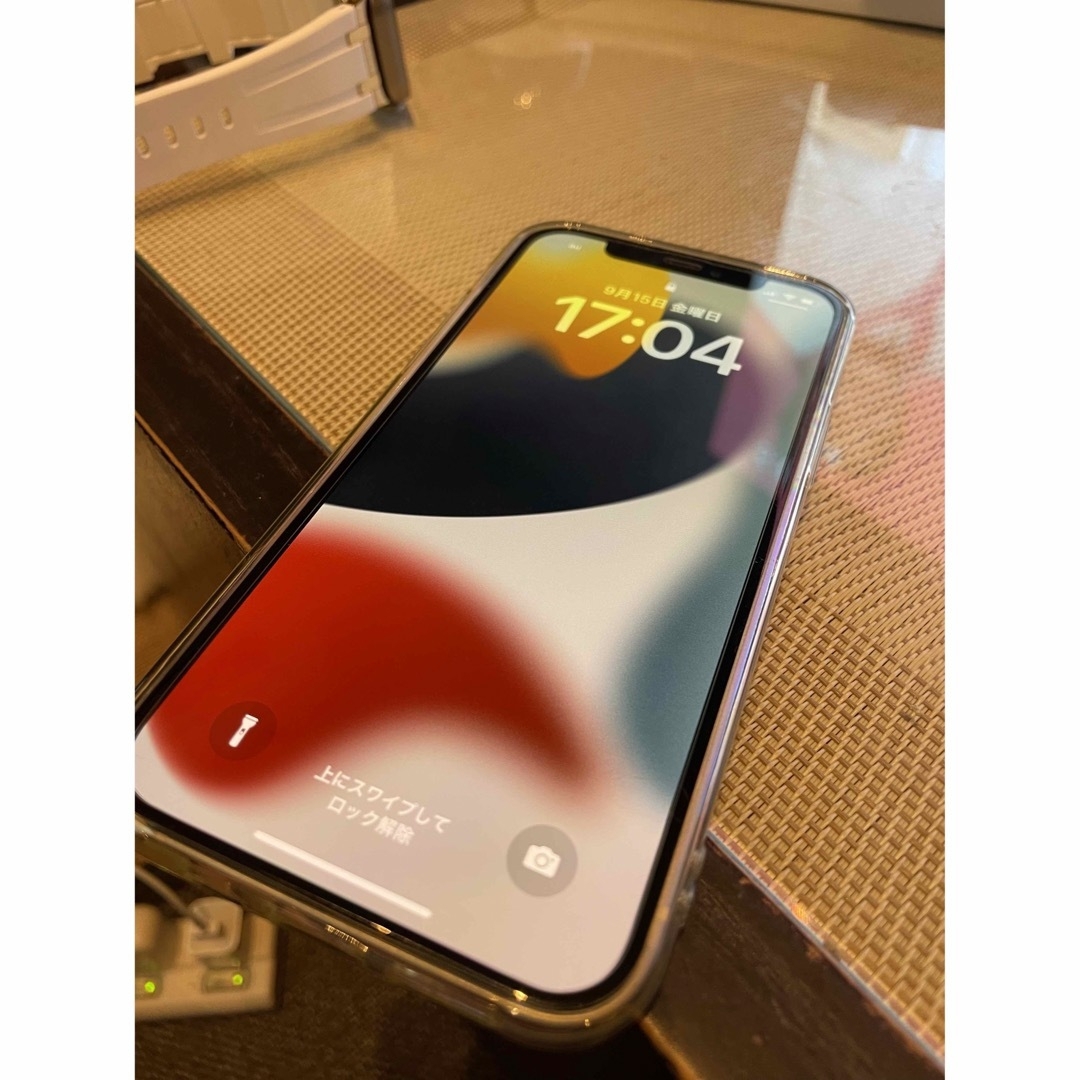 新品 バッテリー100% iPhone 12 64GB ホワイト simフリー ...