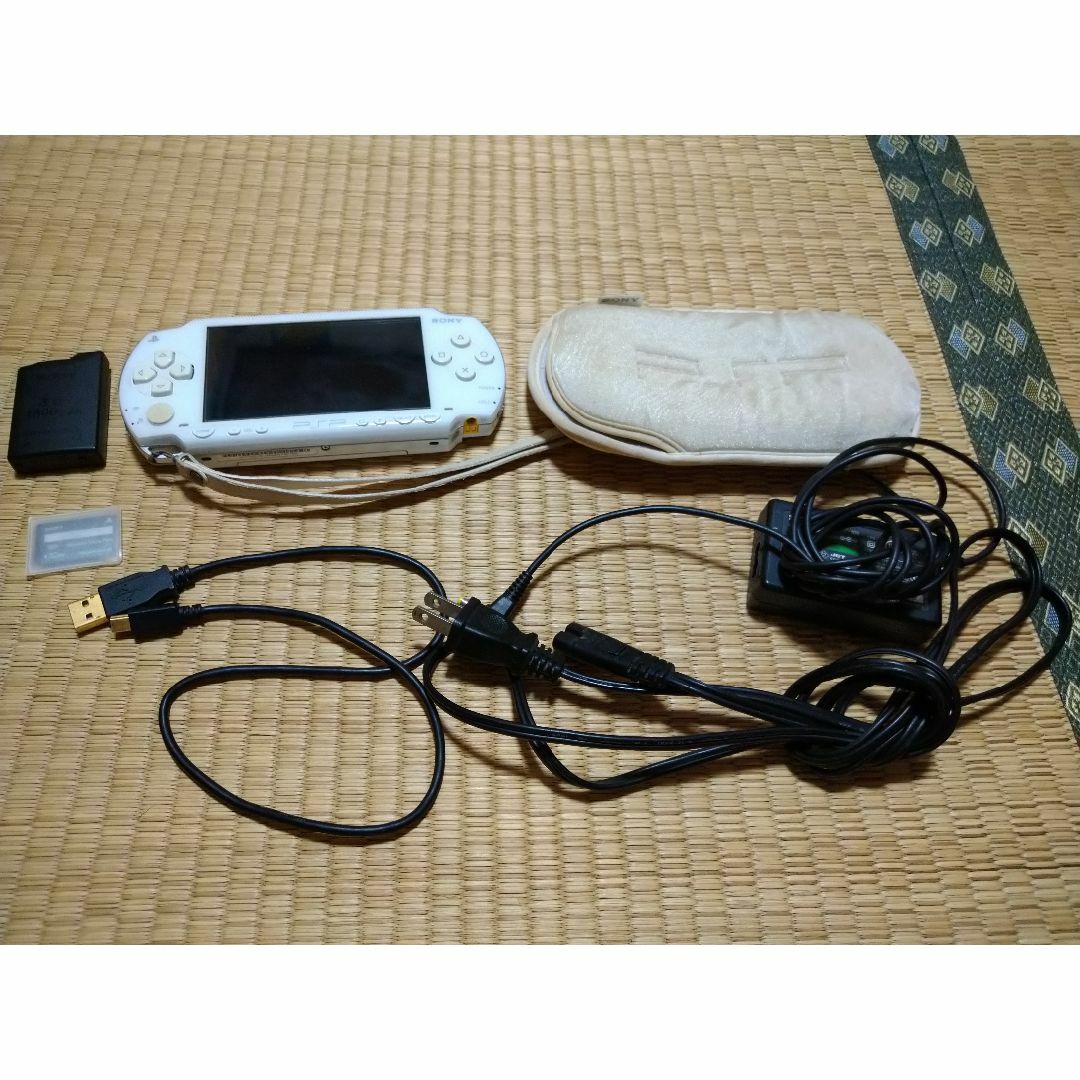 SONY Playstation Portable PSP1000 とソフト6種