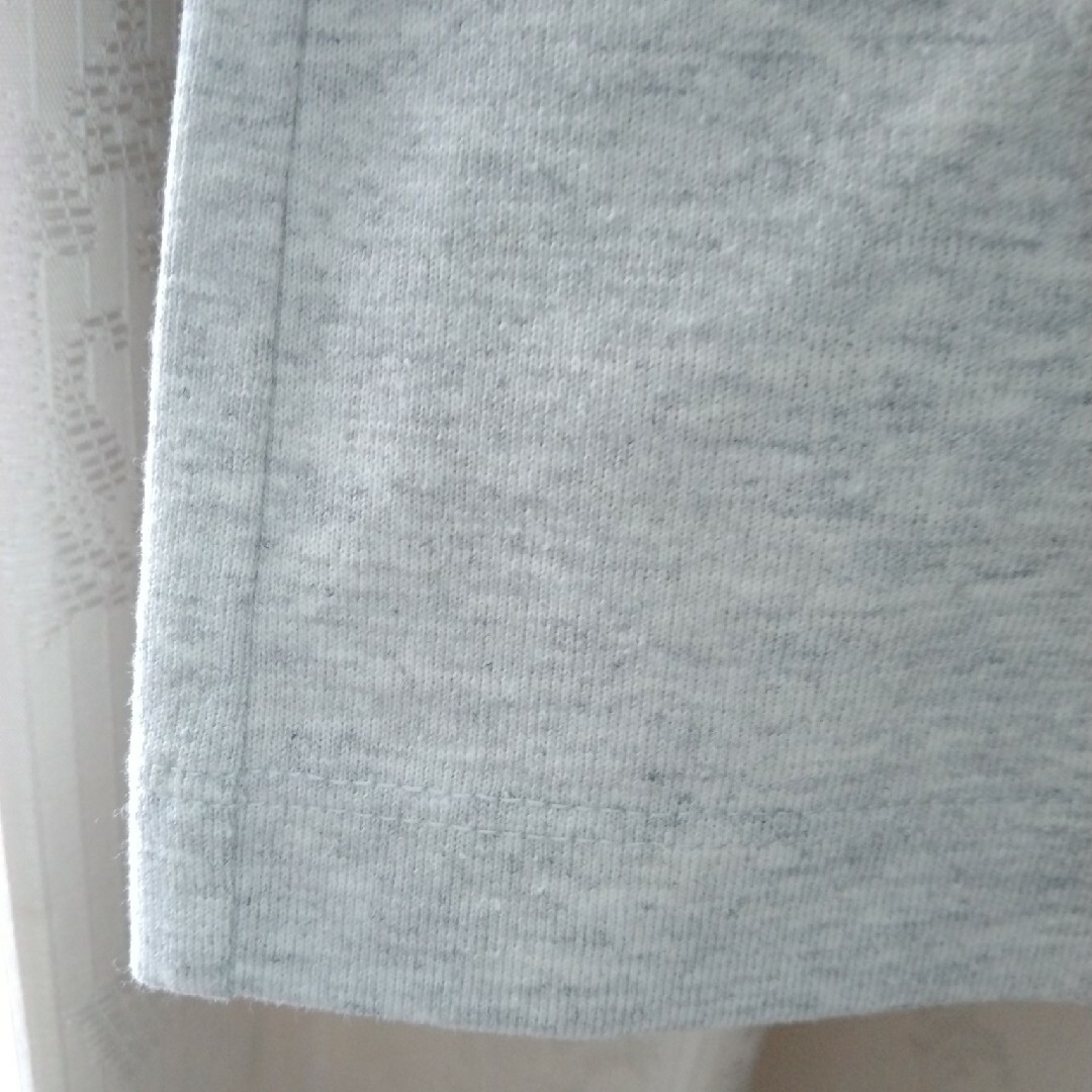 BLUE LABEL CRESTBRIDGE(ブルーレーベルクレストブリッジ)のブルーレーベルクレストブリッジTシャツグレー　レディース レディースのトップス(Tシャツ(半袖/袖なし))の商品写真