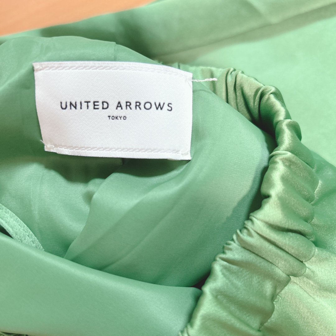 【UNITED ARROWS】サテン イージーパンツ カラーパンツ グリーン S 7