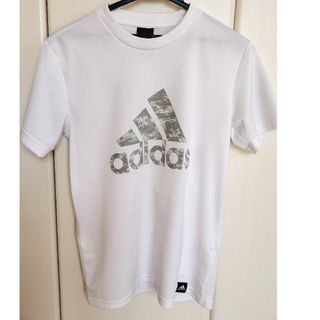 アディダス(adidas)のアディダス　Ｔシャツ　　吸汗速乾素材　白　レディース(Tシャツ(半袖/袖なし))