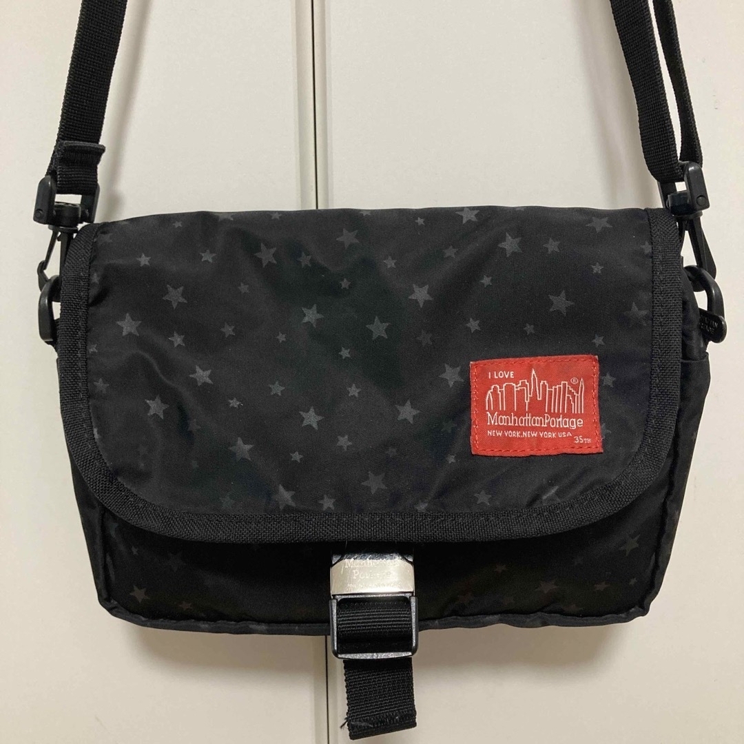 Manhattan Portage(マンハッタンポーテージ)のマンハッタンポーテージ　ショルダーバッグ　星 レディースのバッグ(ショルダーバッグ)の商品写真