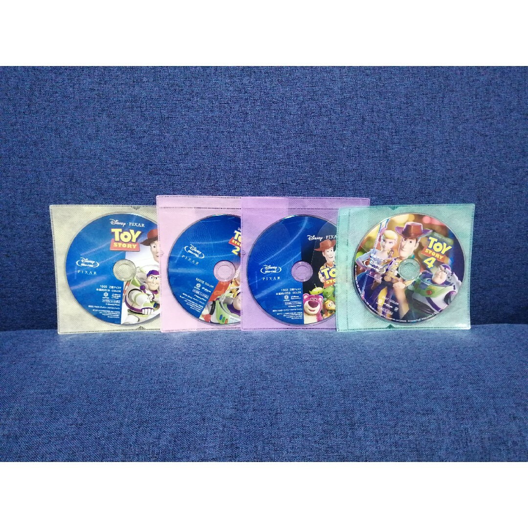 Disney(ディズニー)のディズニー　Blu-ray　4点セット　国内正規品　未再生　タイトル変更自由 エンタメ/ホビーのDVD/ブルーレイ(キッズ/ファミリー)の商品写真