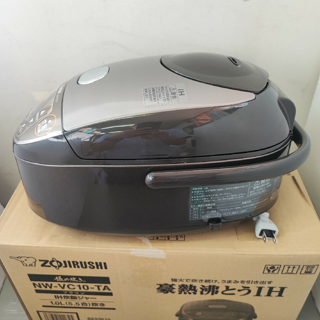 象印 ZOJIRUSHI IH炊飯ジャー極め炊き NP-VI10-TAの通販 by shot shop｜ゾウジルシならラクマ