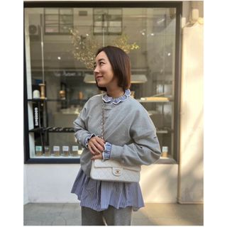 ザラ(ZARA)のロージーモンスター　ルミエールブラウス　ストライプ　フリル　新品未使用(シャツ/ブラウス(長袖/七分))