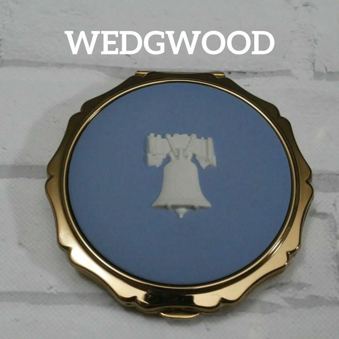 WEDGWOOD(ウェッジウッド)の【匿名配送】 ウェッジウッド Stratton コンパクト ゴールド カメオ 3 レディースのアクセサリー(その他)の商品写真