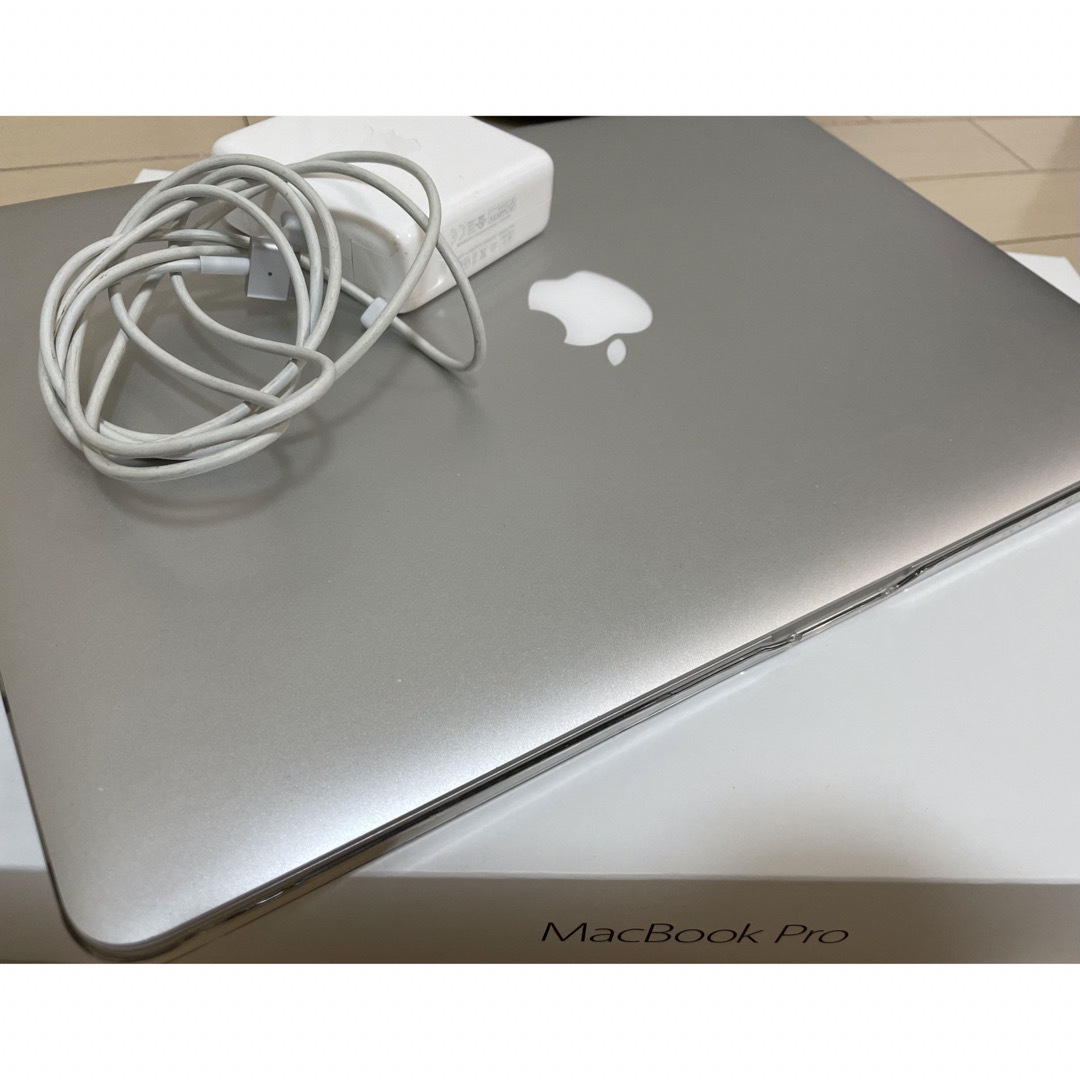 MacBook Pro 2015 mid 15インチ 16GB 256GB