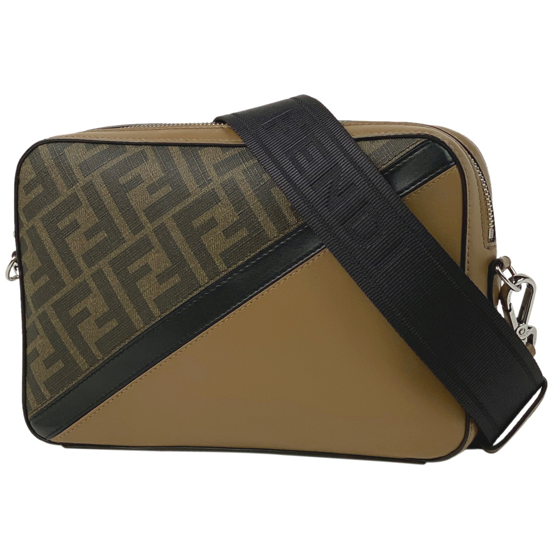 FENDI - フェンディ ズッカ柄 キャム ショルダーバッグ メンズ 【中古