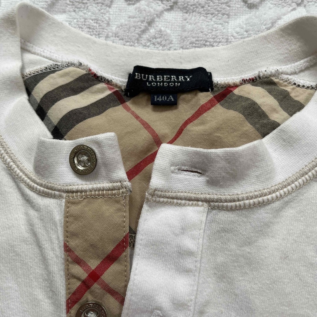 BURBERRY(バーバリー)のBurberrys子ども長袖Tシャツ キッズ/ベビー/マタニティのキッズ服男の子用(90cm~)(Tシャツ/カットソー)の商品写真