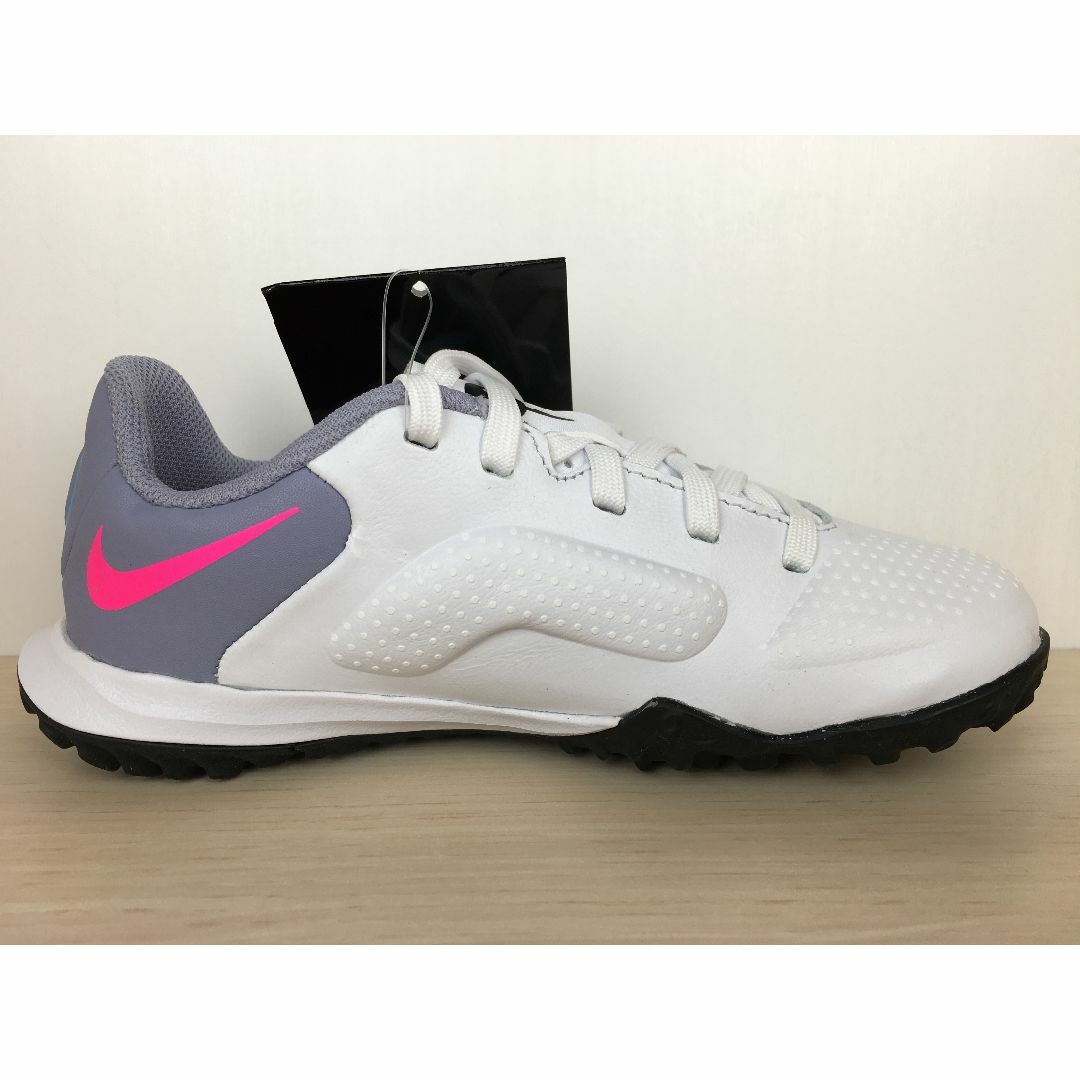 NIKE(ナイキ)のナイキ ジュニアレジェンド9アカデミーTF 靴 16,5cm 新品 (1723) キッズ/ベビー/マタニティのキッズ靴/シューズ(15cm~)(スニーカー)の商品写真