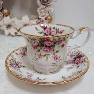 ロイヤルアルバート(ROYAL ALBERT)のロイヤル・アルバート  コテージガーデン  カップ&ソーサー  1客 美品 希少(食器)