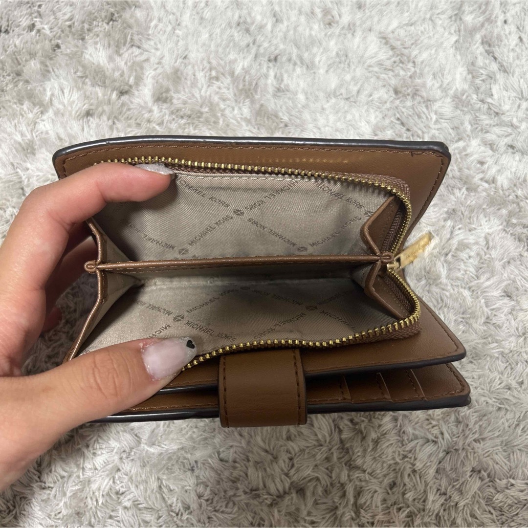 Michael Kors - MICHAEL KORS マイケルコース 二つ折り財布 白の通販