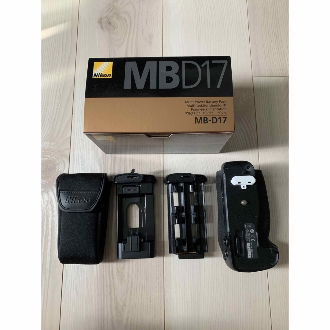 中古・送料込み】Nikon MB-D17 マルチパワーバッテリーパック 旨かっ 中古・送料込み】Nikon MB-D17 マルチパワーバッテリーパック 旨かっ