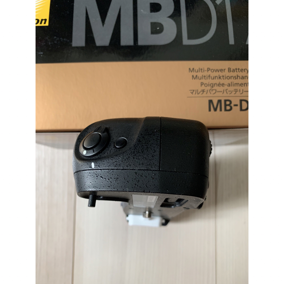 Nikon MB-D17 マルチパワーバッテリーパック D500用 6