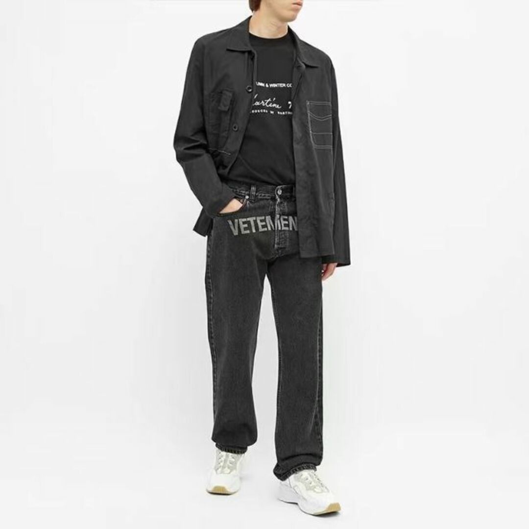 VETEMENTS ロゴ ジーンズ