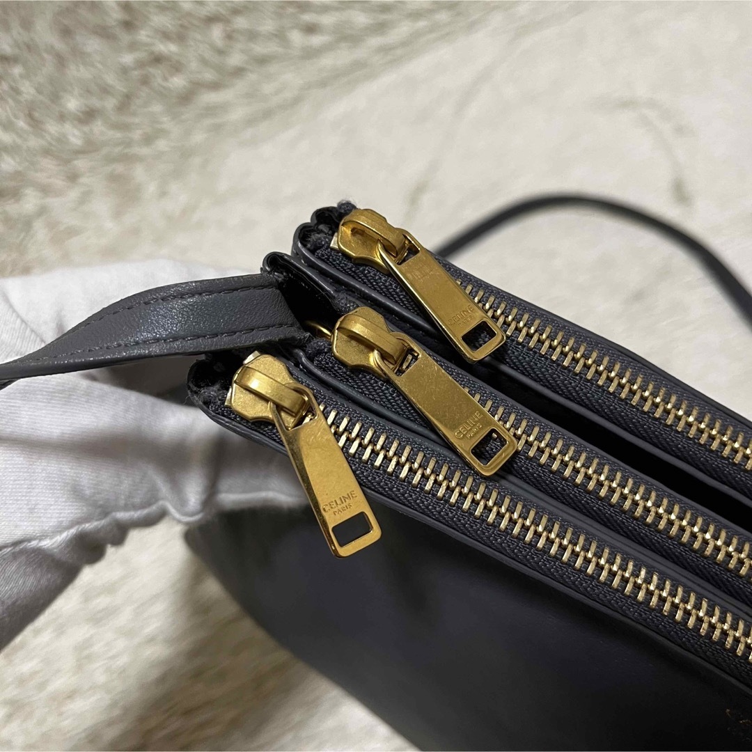 極美品✨CELINE セリーヌ トリオ ラージ ショルダーバッグ 新ロゴ