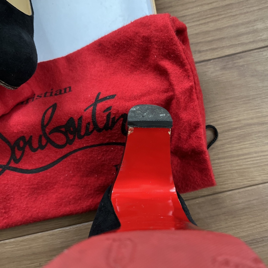 Christian Louboutin(クリスチャンルブタン)のLouboutinルブタン靴 レディースの靴/シューズ(ハイヒール/パンプス)の商品写真