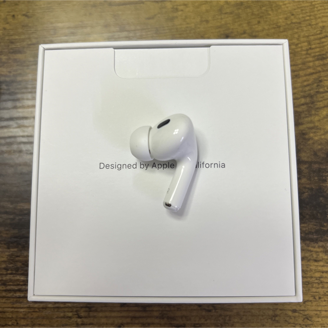 Apple Airpods Pro 第２世代　右側　右耳　右のサムネイル