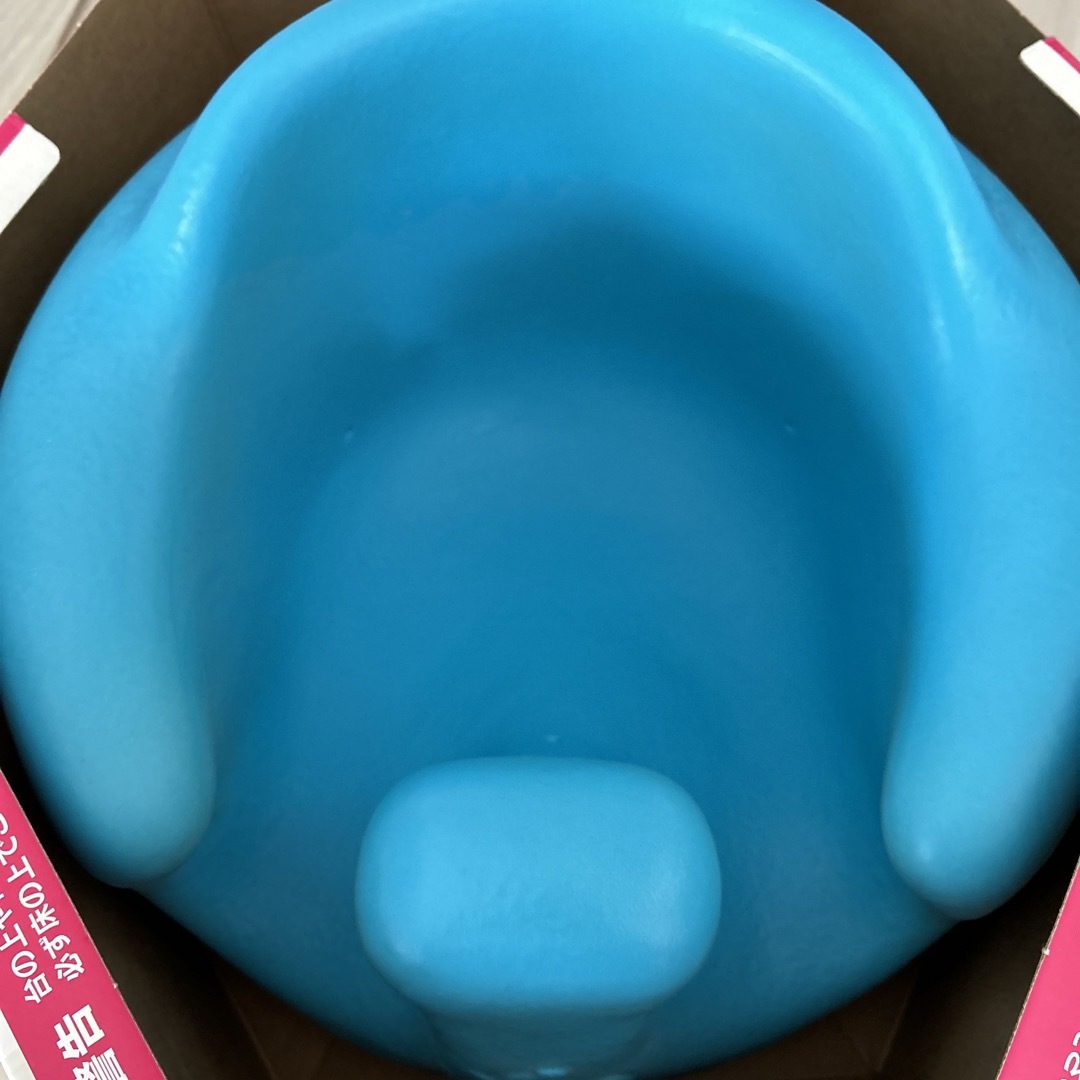 Bumbo(バンボ)の【未使用】バンボ　バンボベビーソファ キッズ/ベビー/マタニティのキッズ/ベビー/マタニティ その他(その他)の商品写真