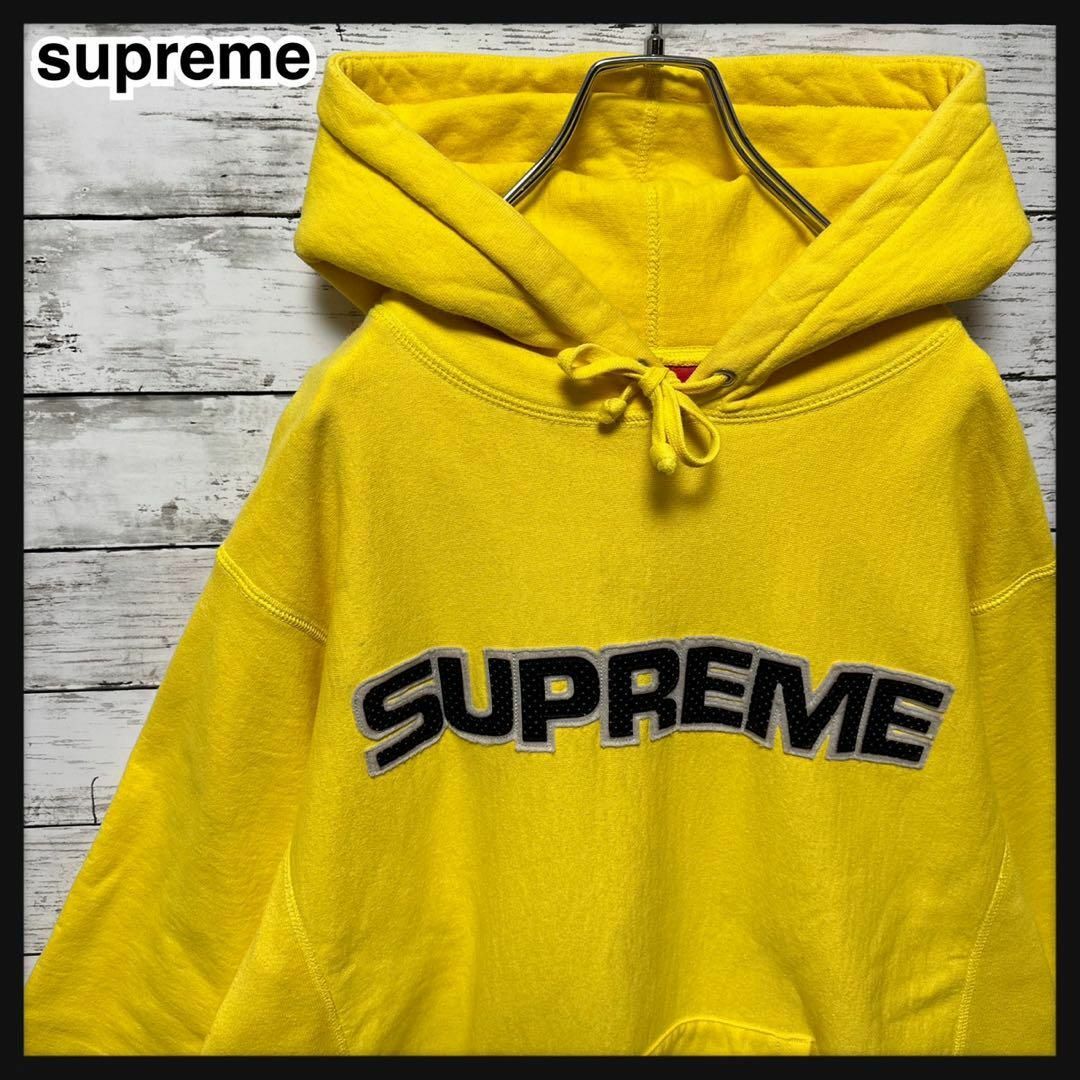 【 美品 】 希少Lサイズ supreme 大人気パーカー