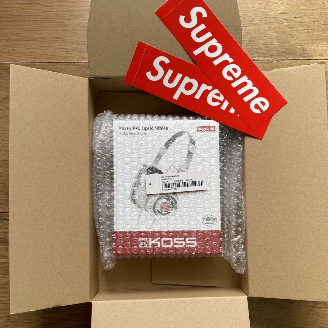 Supreme   Supreme / Koss Portapro Headphones白の通販 by トト's