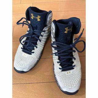 アンダーアーマー(UNDER ARMOUR)のUNDER ARMORバスケットシューズ26cm(スニーカー)