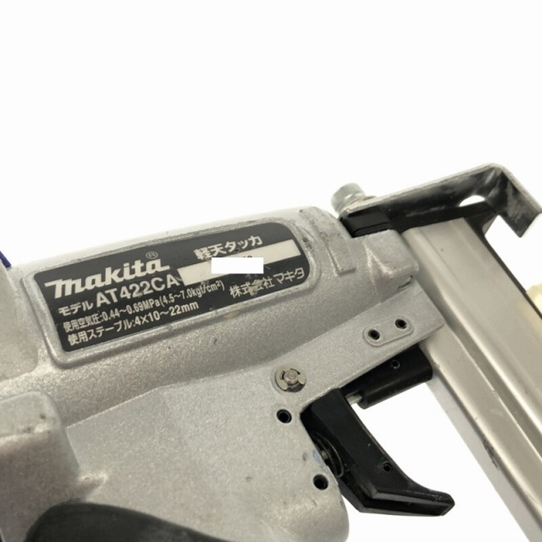 Makita ☆中古品☆makita マキタ 22mm 常圧 軽天タッカ AT422CA エアタッカー エアーツール 78081の通販 by  工具販売専門店Borderless(ラクマ店)｜マキタならラクマ