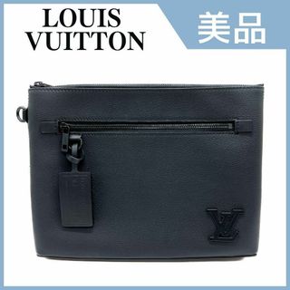 Louis Vuitton Ipad pouch (M69837)