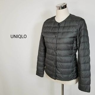 ユニクロ(UNIQLO)のVネック可能UNIQLOレディースMウルトラライトダウンコンパクトジャケット緑系(ダウンジャケット)