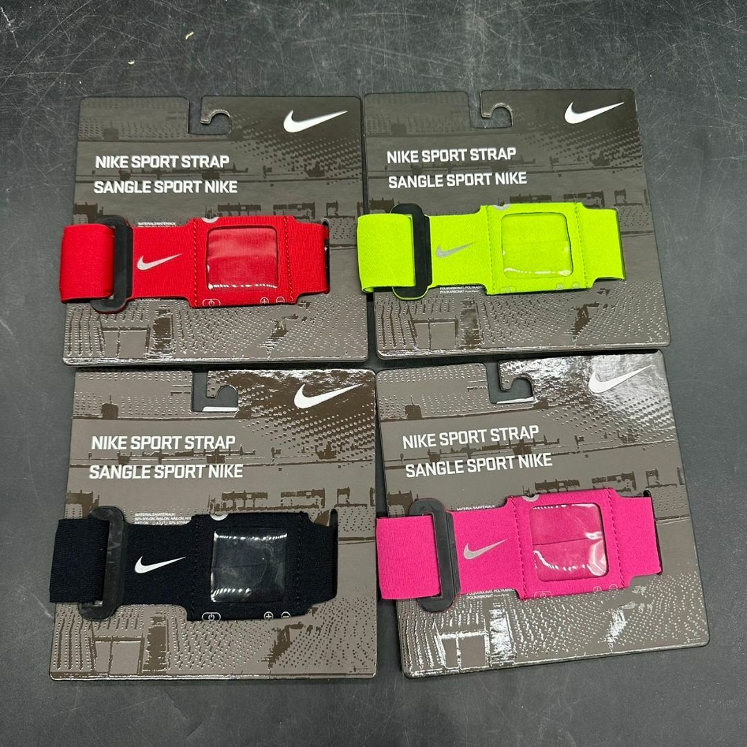  　NIKE スポーツ ランニングアーム　バンド iPod Mini用  4個 スポーツ/アウトドアのランニング(その他)の商品写真