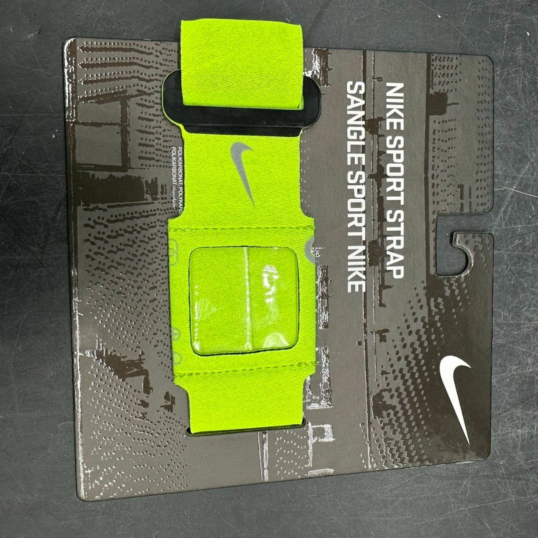  　NIKE スポーツ ランニングアーム　バンド iPod Mini用  4個 スポーツ/アウトドアのランニング(その他)の商品写真