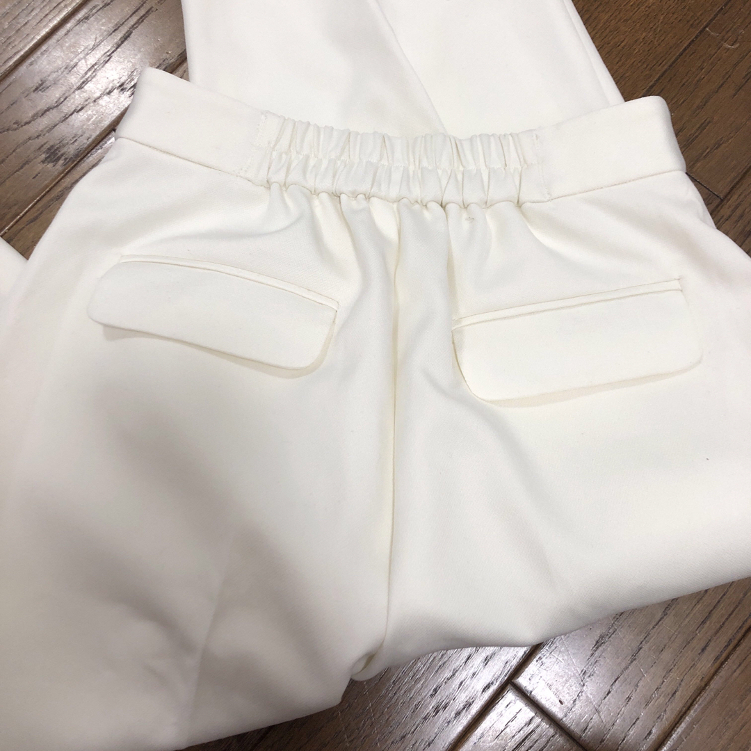 【CHEEKY】  LILI CROPPED PANTS  白 レディースのパンツ(クロップドパンツ)の商品写真