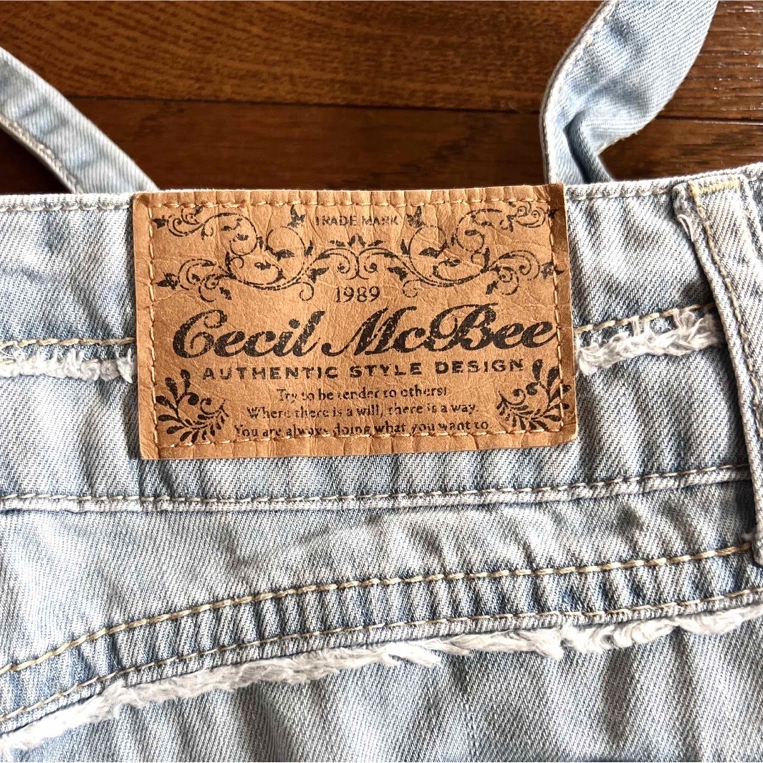 CECIL McBEE(セシルマクビー)のCECIL✰ サスペンダー付き デニム Sサイズ レディースのパンツ(デニム/ジーンズ)の商品写真