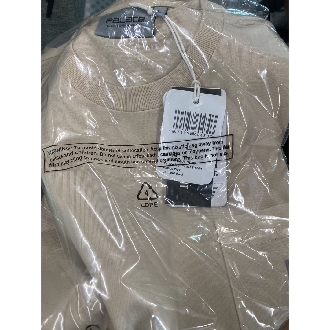 carhartt(カーハート)のPALACE x Carhartt Wip Pocket Tee   L メンズのトップス(Tシャツ/カットソー(半袖/袖なし))の商品写真