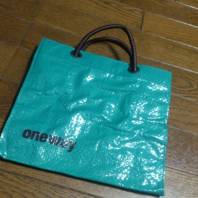 one*way(ワンウェイ)のoneway 定番ショッパー レディースのバッグ(ショップ袋)の商品写真